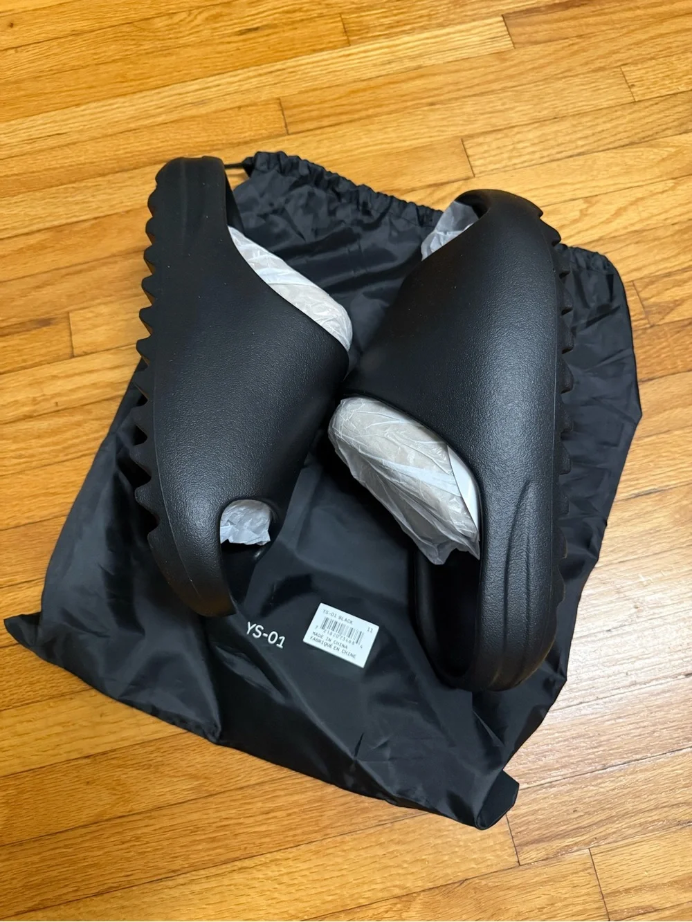Yeezy Slides YS-01 Black Size 11
